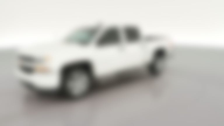 2018 Chevrolet Silverado 1500 Crew Cab vehicle photo