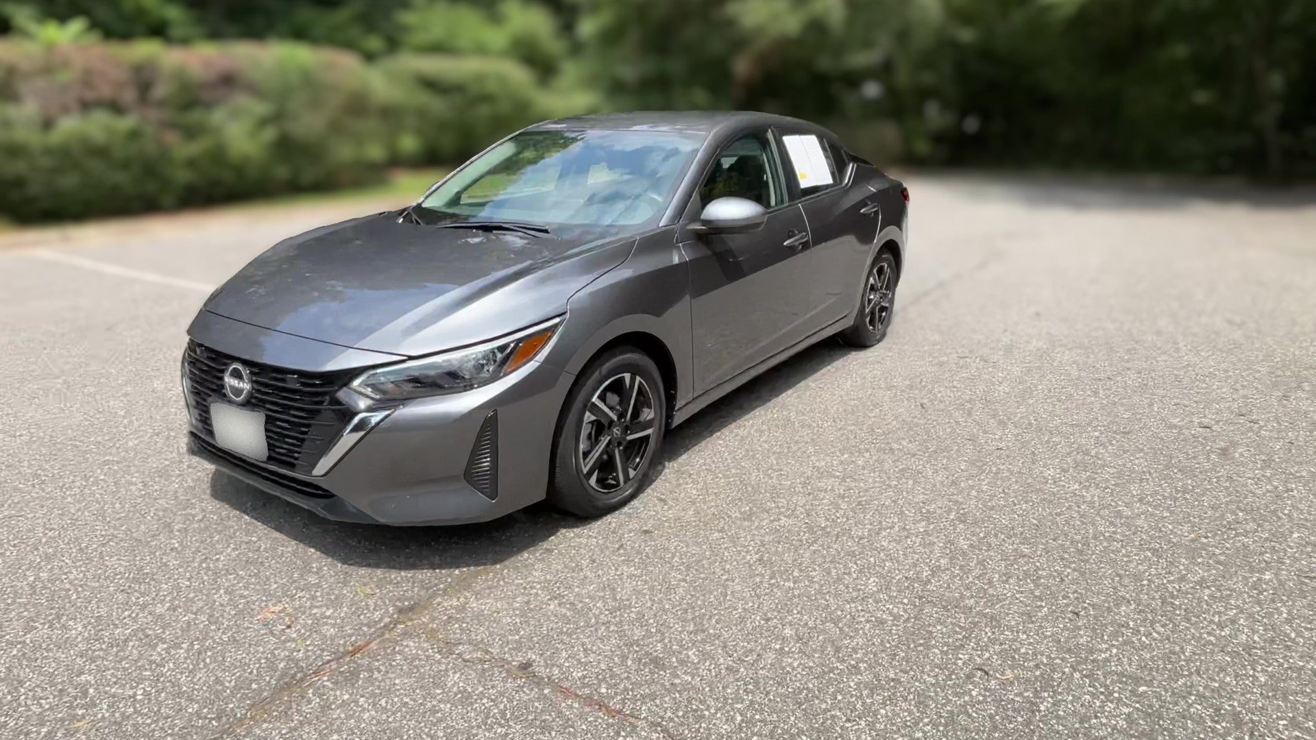 2025 Nissan Sentra vehicle photo