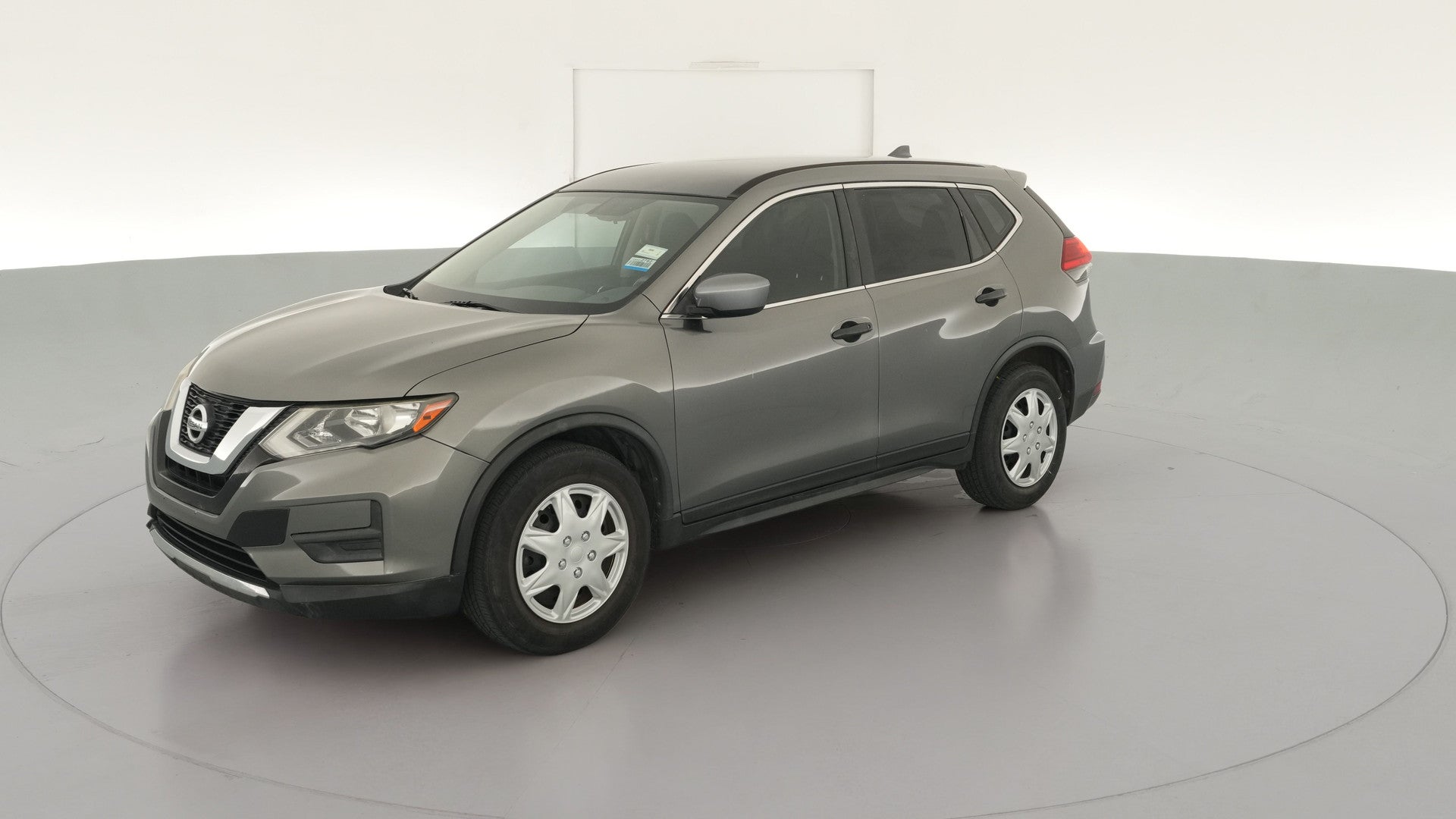 2017 Nissan Rogue vehicle photo