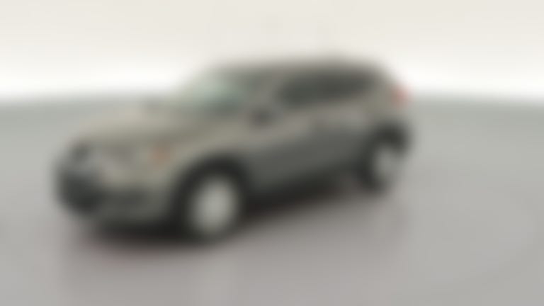 2017 Nissan Rogue vehicle photo