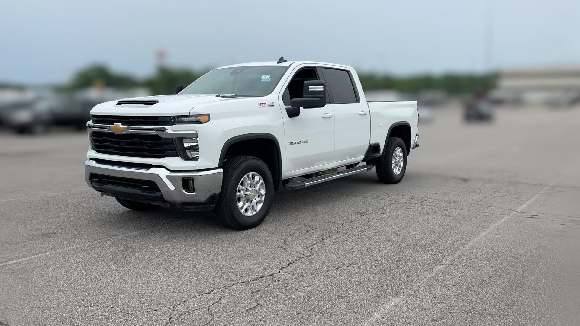 2025 Chevrolet Silverado 2500 HD Crew Cab vehicle photo
