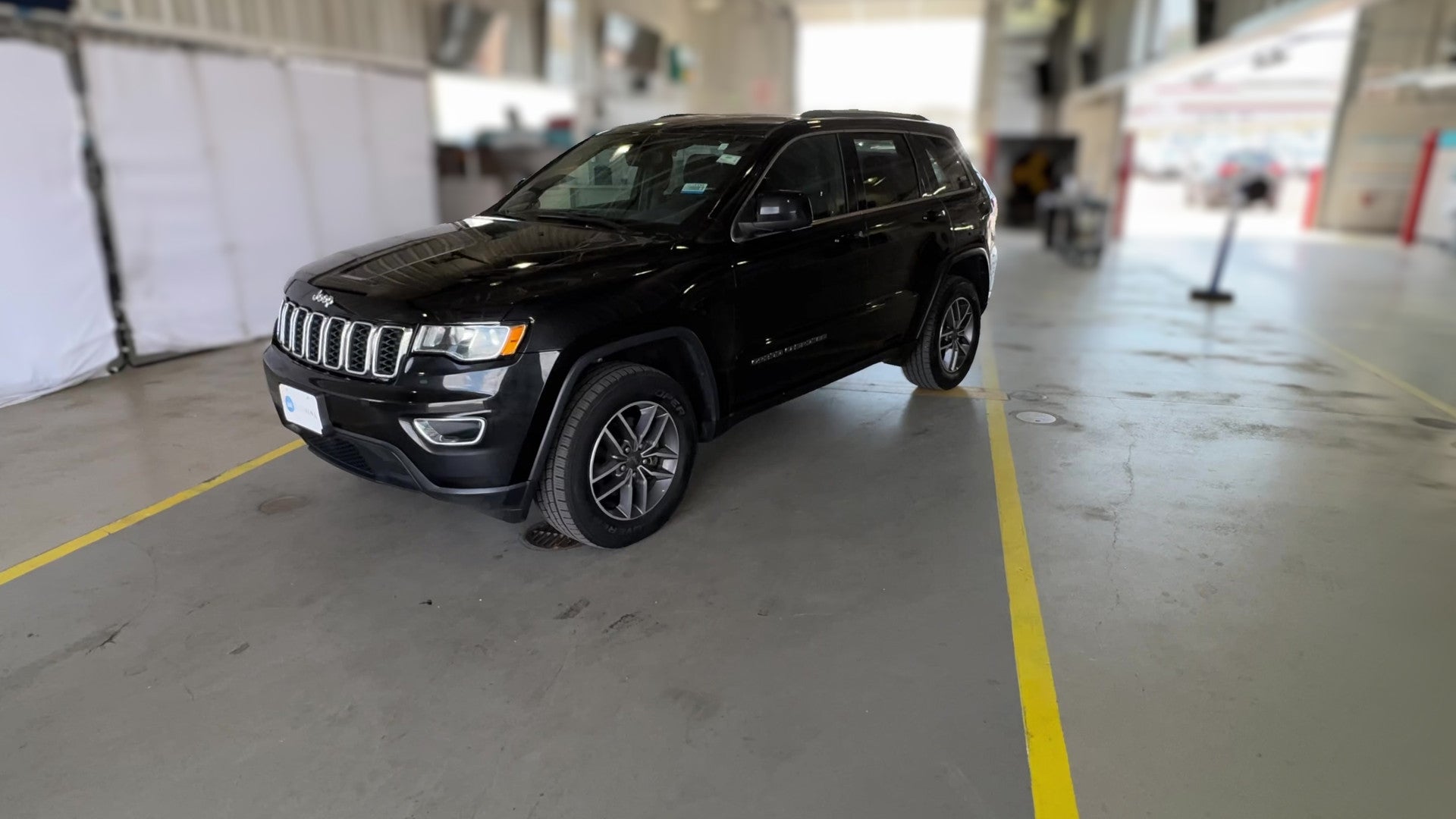 2019 Jeep Grand Cherokee vehicle photo