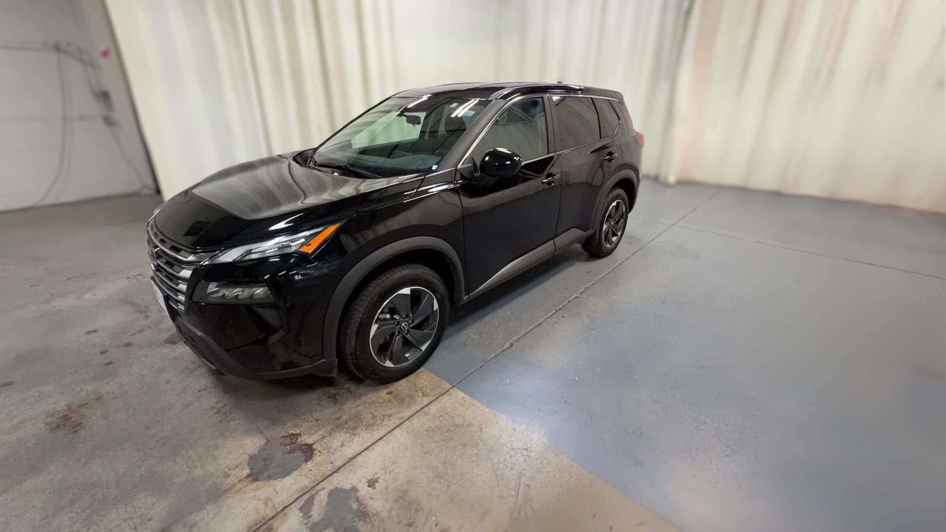 2025 Nissan Rogue vehicle photo
