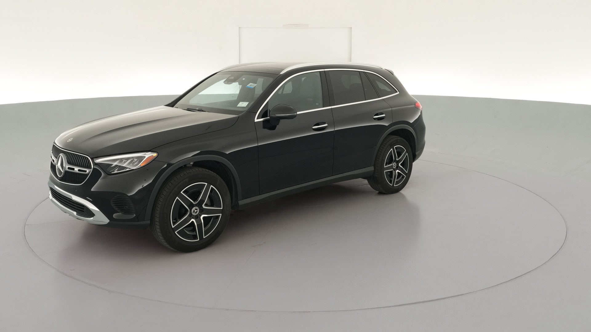 2026 Mercedes-Benz GLC vehicle photo