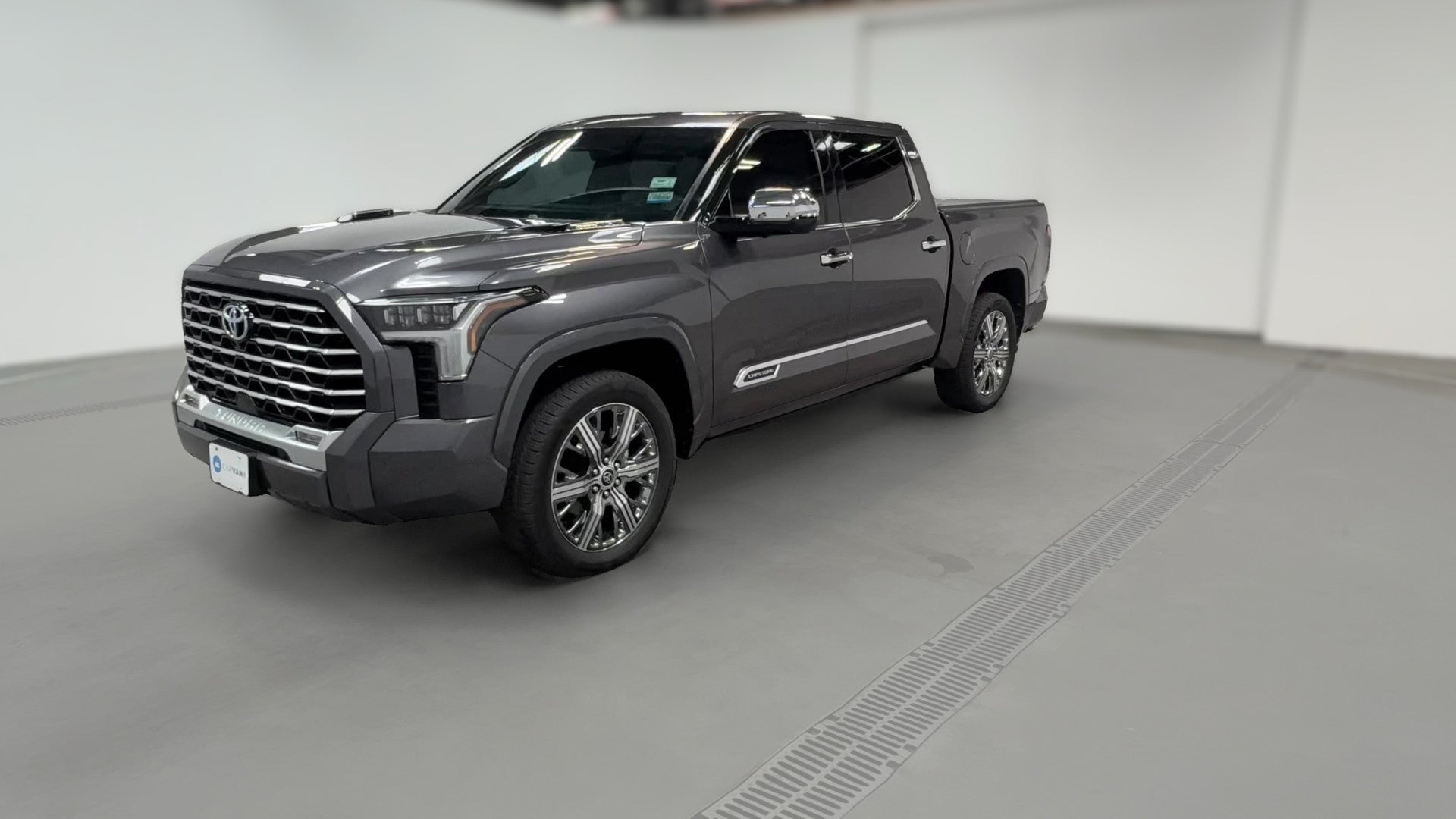 2023 Toyota Tundra Hybrid CrewMax vehicle photo
