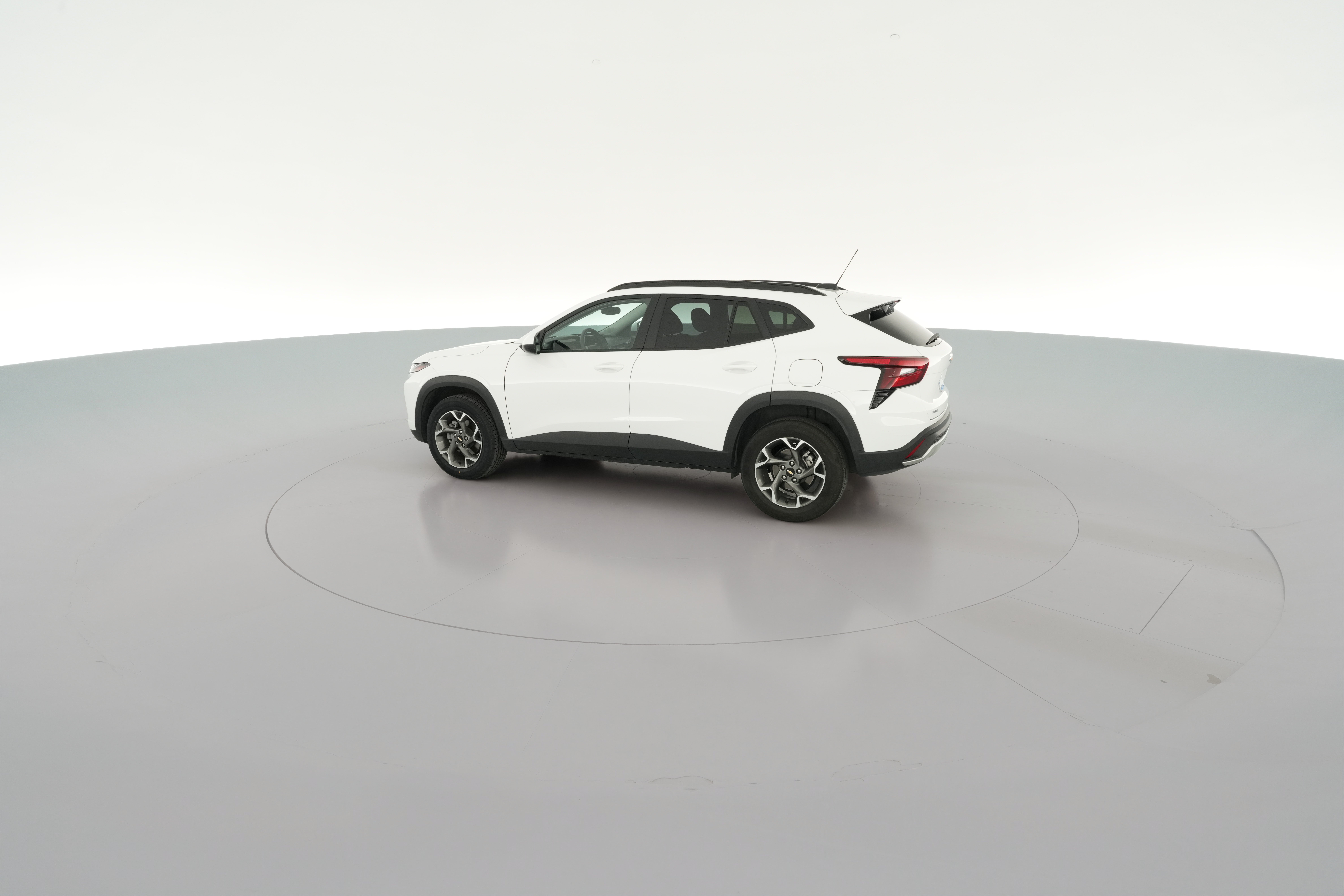2025 Chevrolet Trax LT - Photo 26