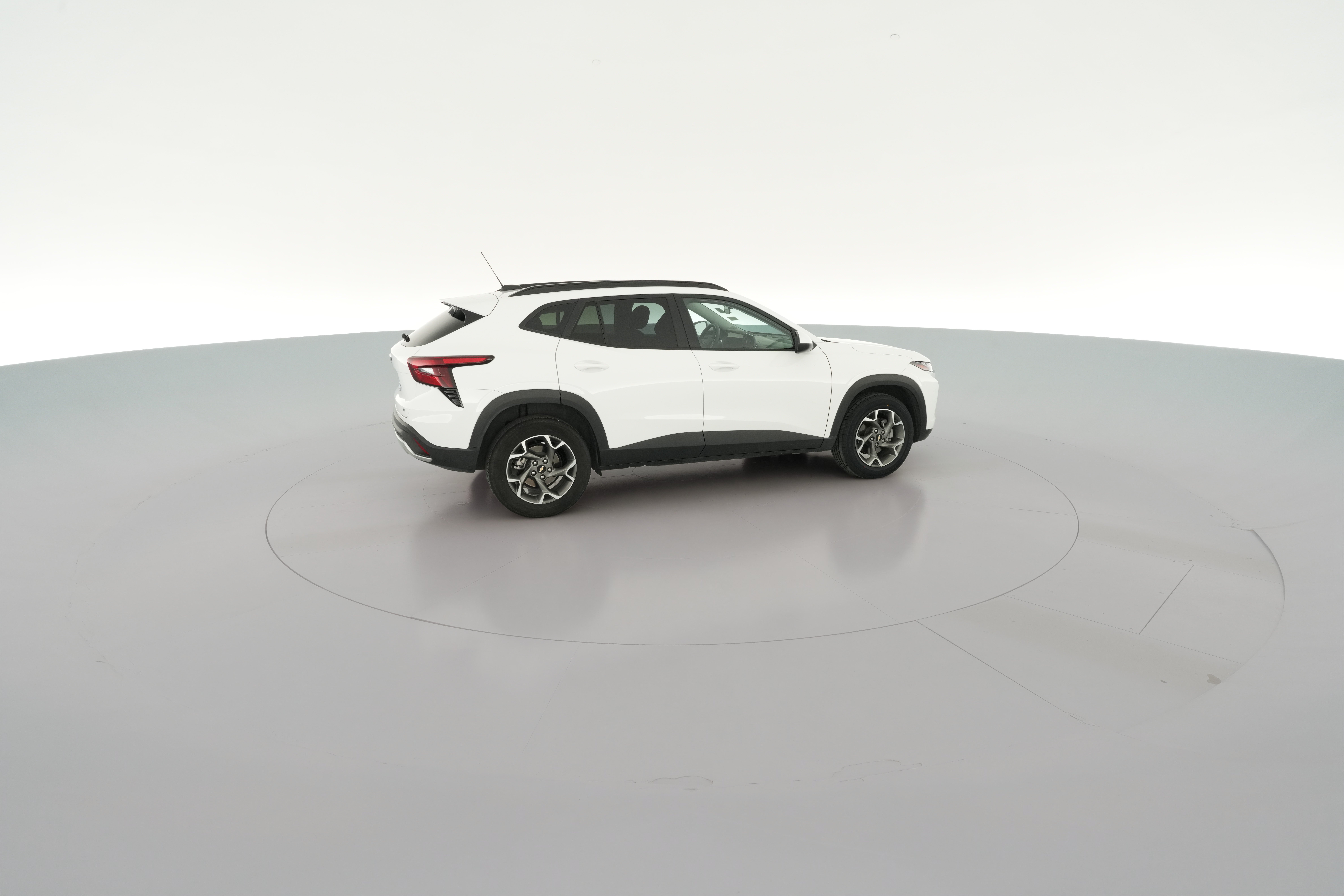 2025 Chevrolet Trax LT - Photo 32