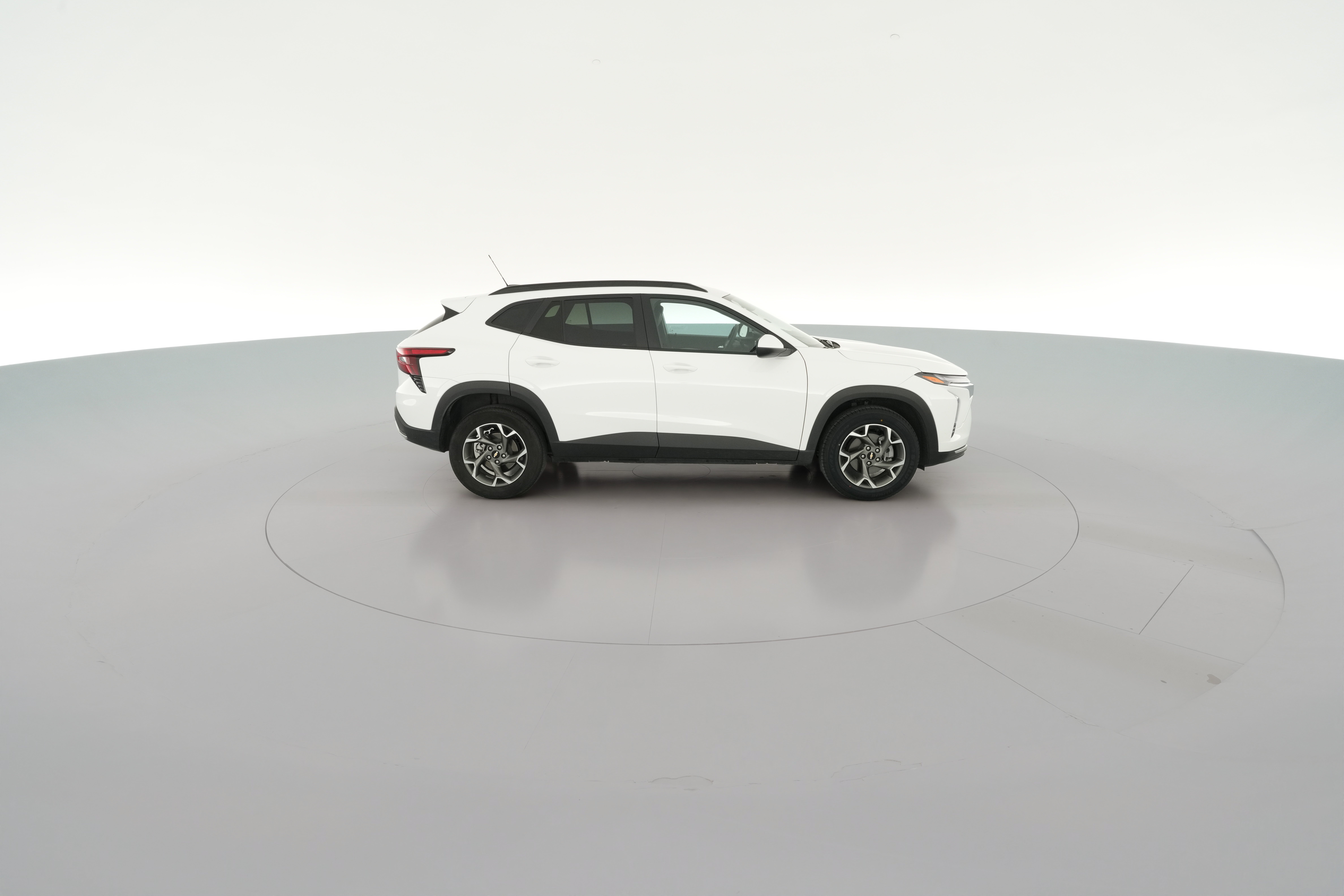 2025 Chevrolet Trax LT - Photo 33