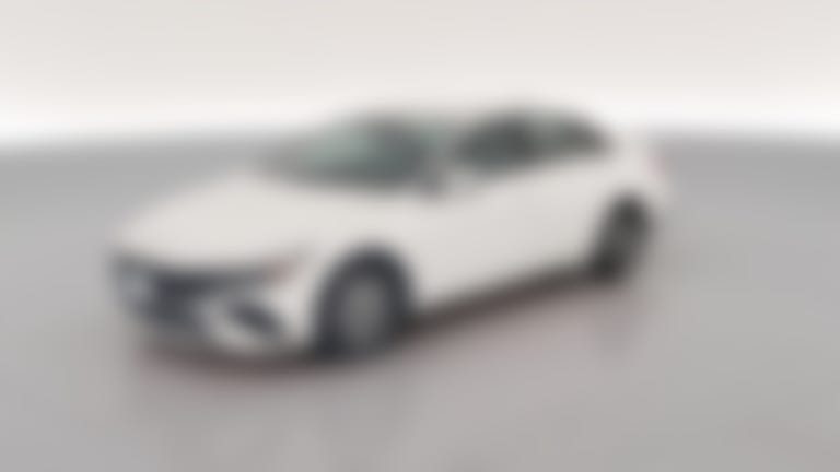 2024 Hyundai Elantra vehicle photo