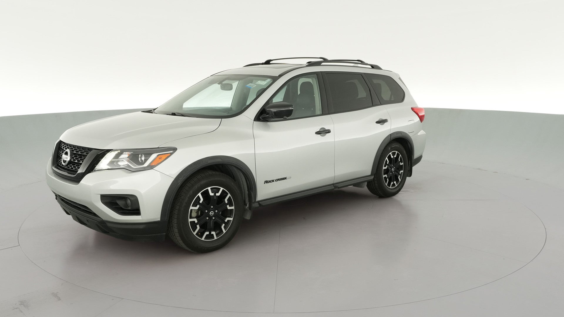 2020 Nissan Pathfinder vehicle photo