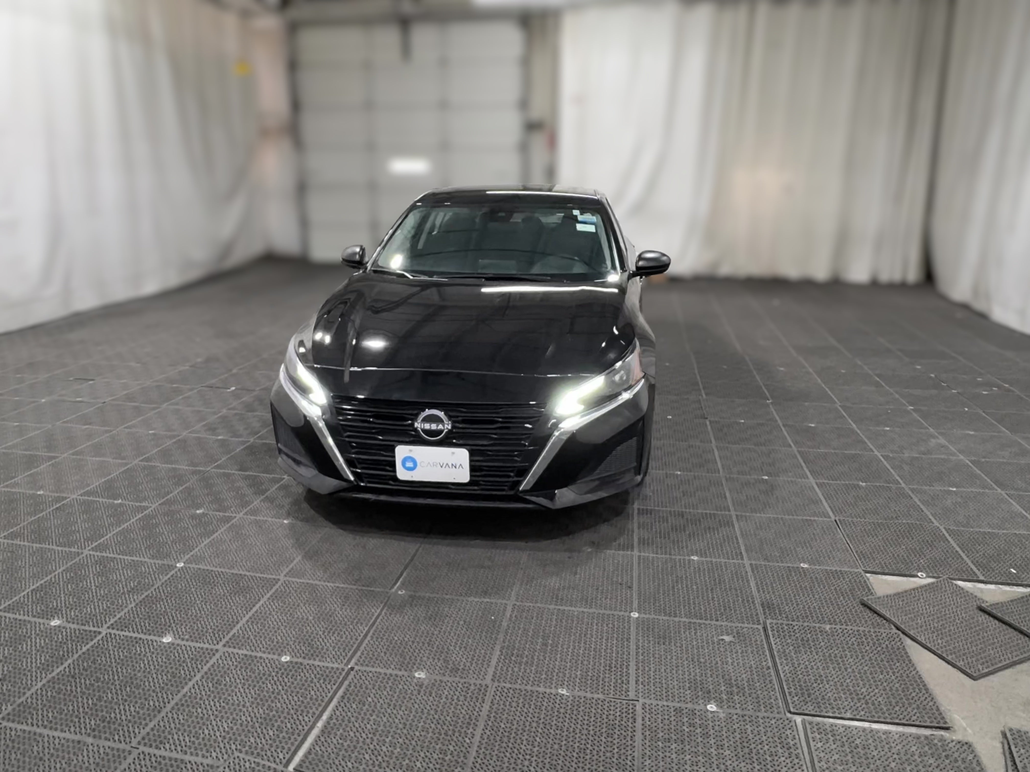 2025 Nissan Altima SV - Photo 21