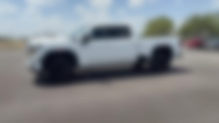 2025 GMC Sierra 2500 HD Crew Cab vehicle photo