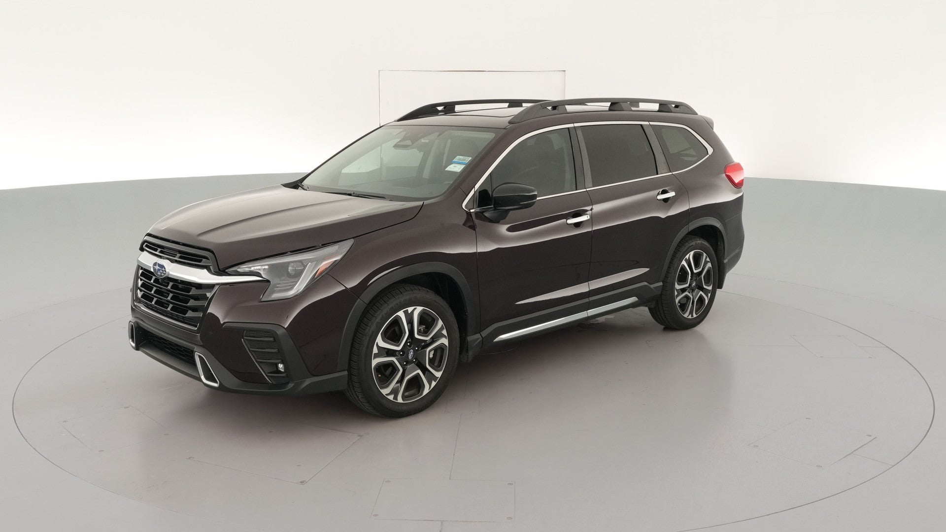 2024 Subaru Ascent vehicle photo