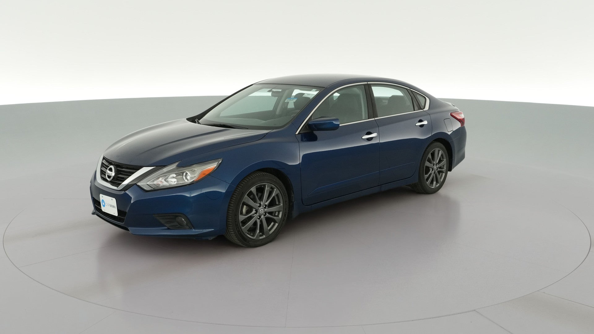 2018 Nissan Altima vehicle photo