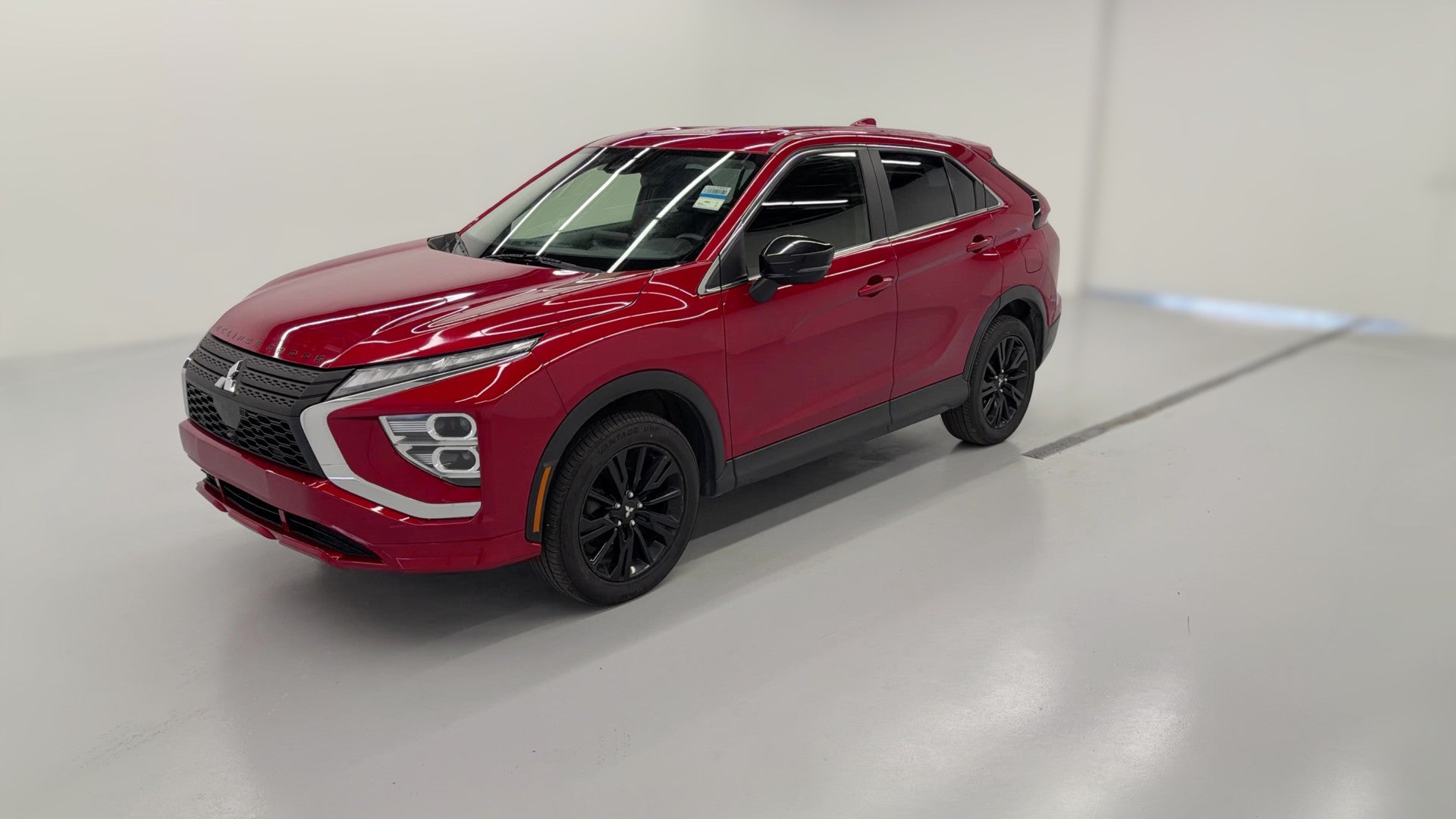 2023 Mitsubishi Eclipse Cross vehicle photo