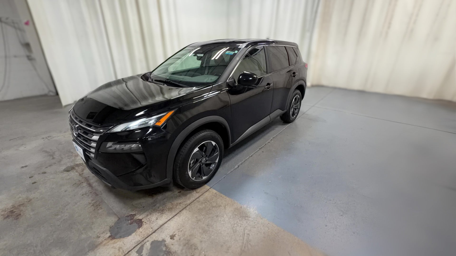 2025 Nissan Rogue vehicle photo