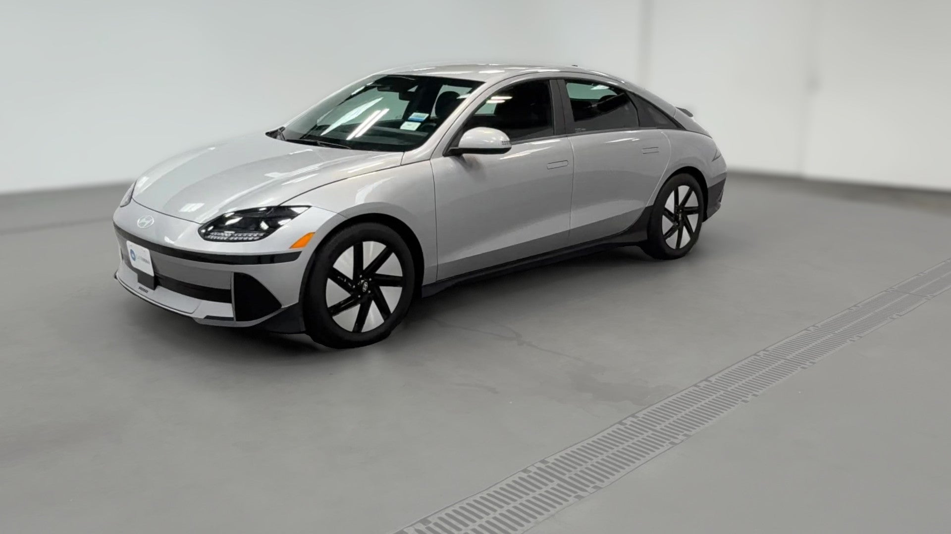 2024 Hyundai IONIQ 6 vehicle photo