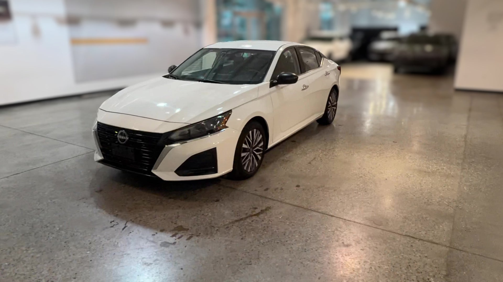 2025 Nissan Altima vehicle photo