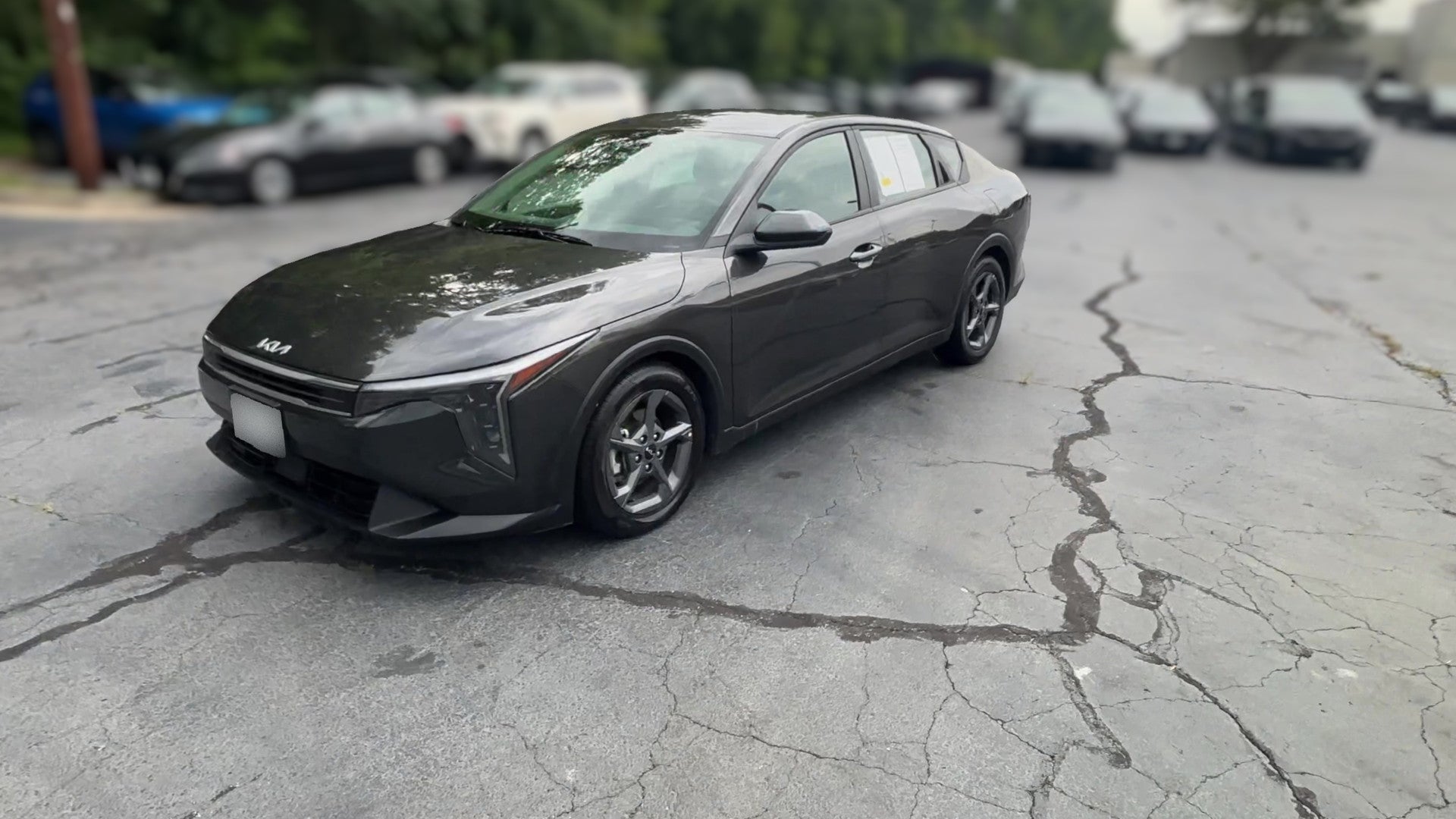2025 Kia K4 vehicle photo