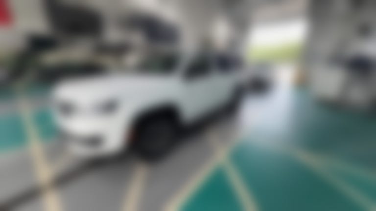 2024 Jeep Wagoneer vehicle photo