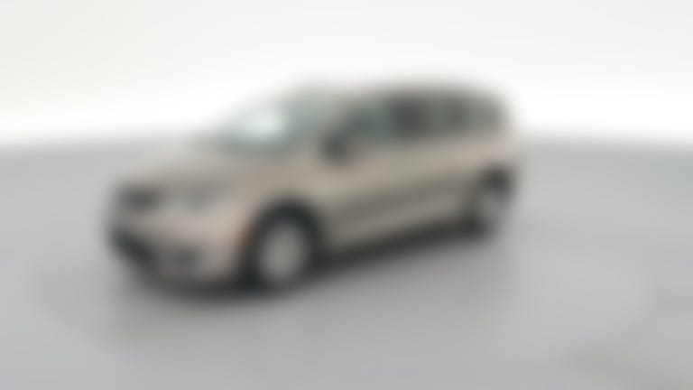 2018 Chrysler Pacifica vehicle photo