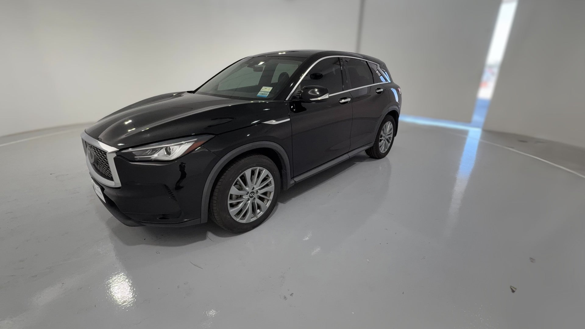 2023 INFINITI QX50 vehicle photo