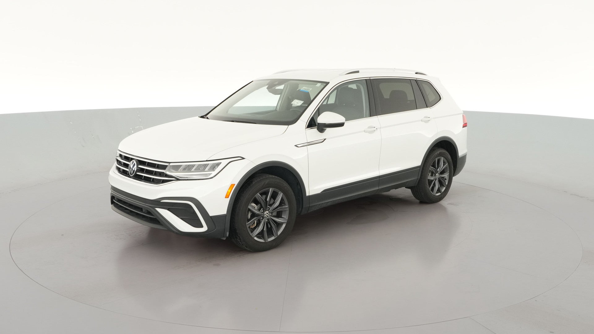 2023 Volkswagen Tiguan vehicle photo
