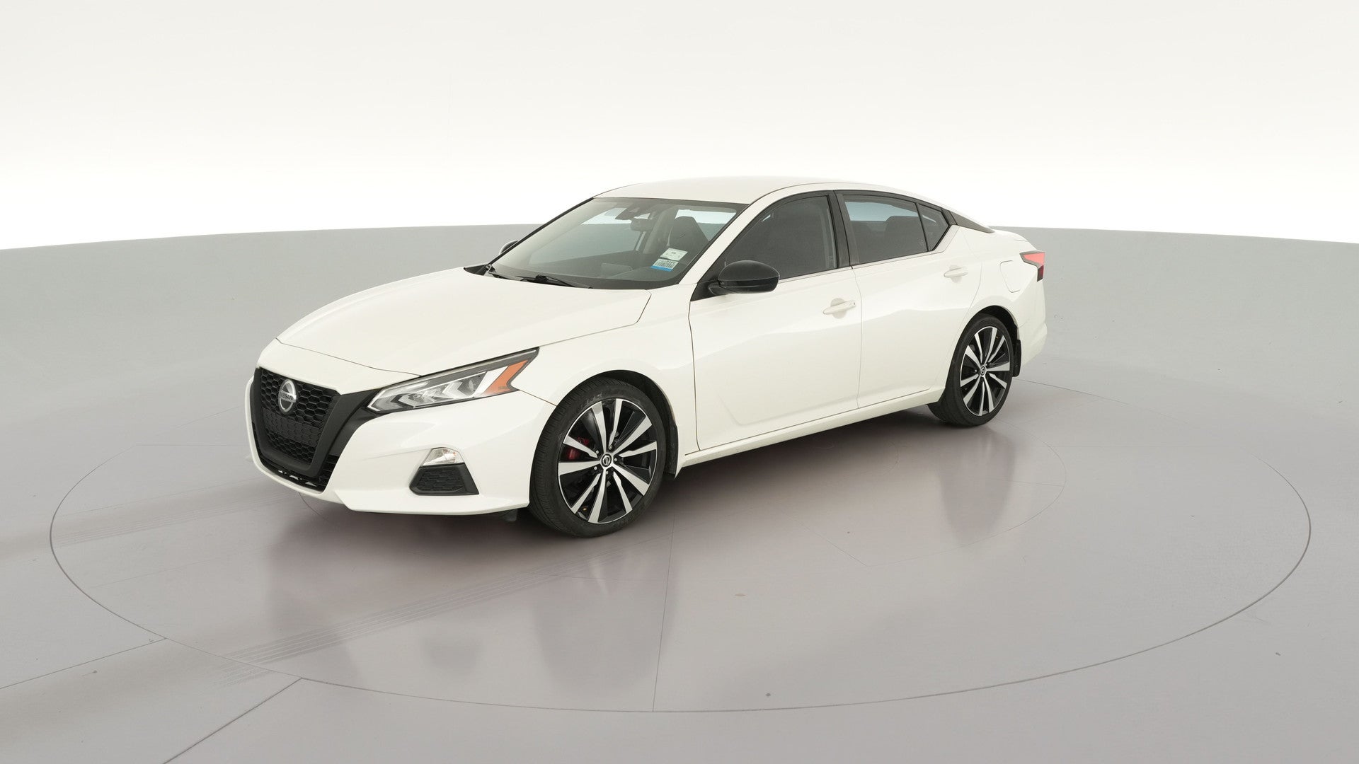 2020 Nissan Altima vehicle photo