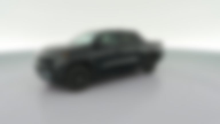 2025 Chevrolet Silverado EV vehicle photo