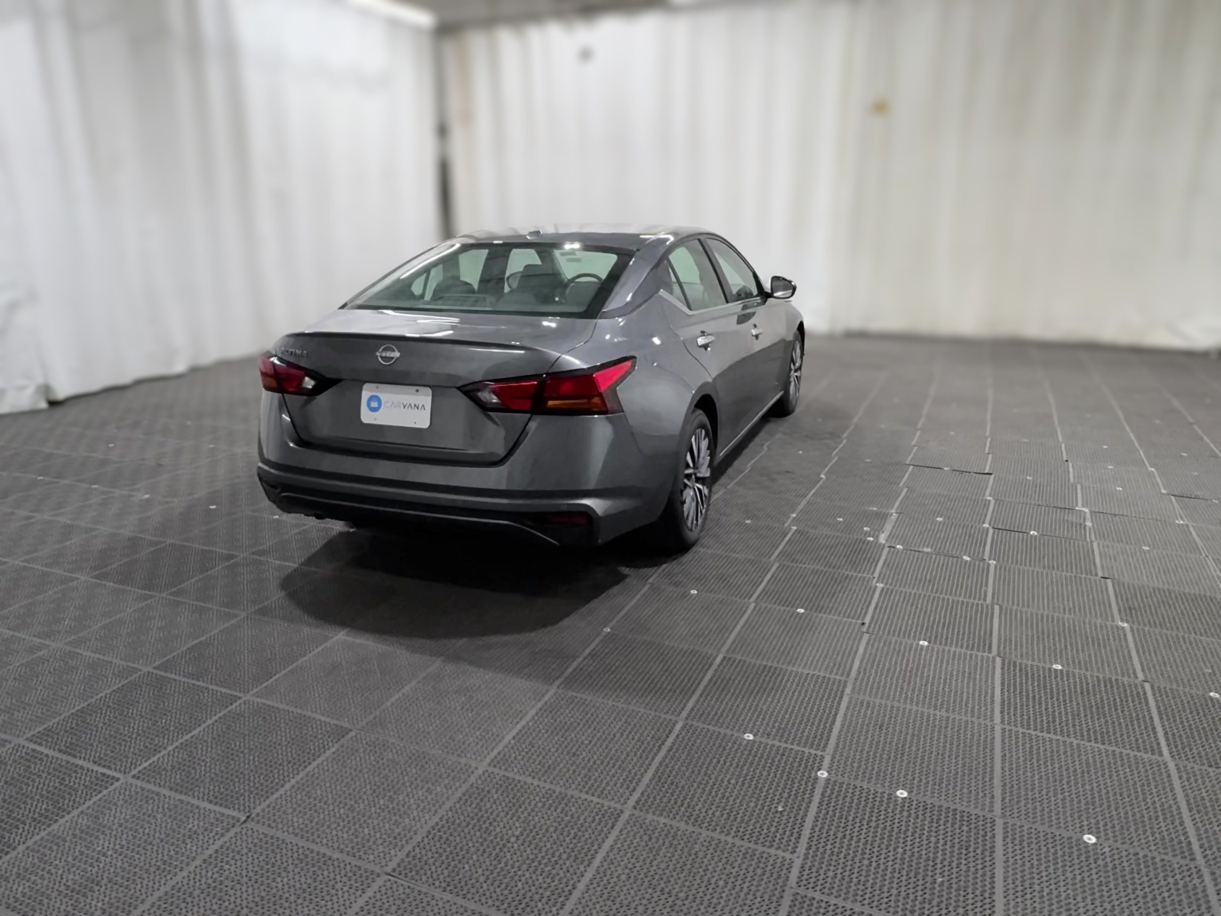 2025 Nissan Altima SV - Photo 28