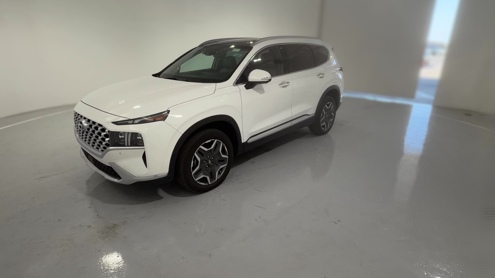 2023 Hyundai Santa Fe Hybrid vehicle photo