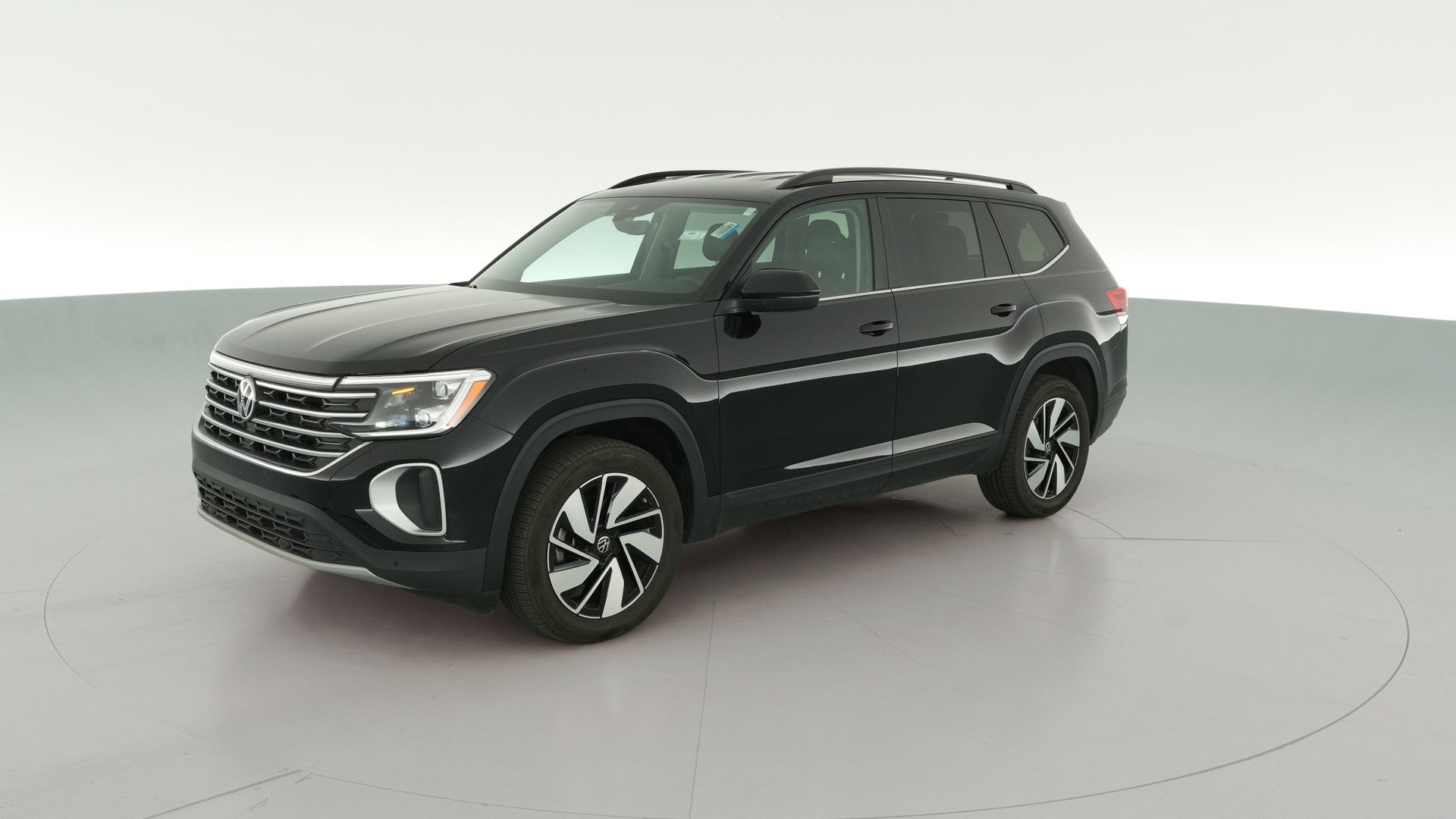 2026 Volkswagen Atlas vehicle photo