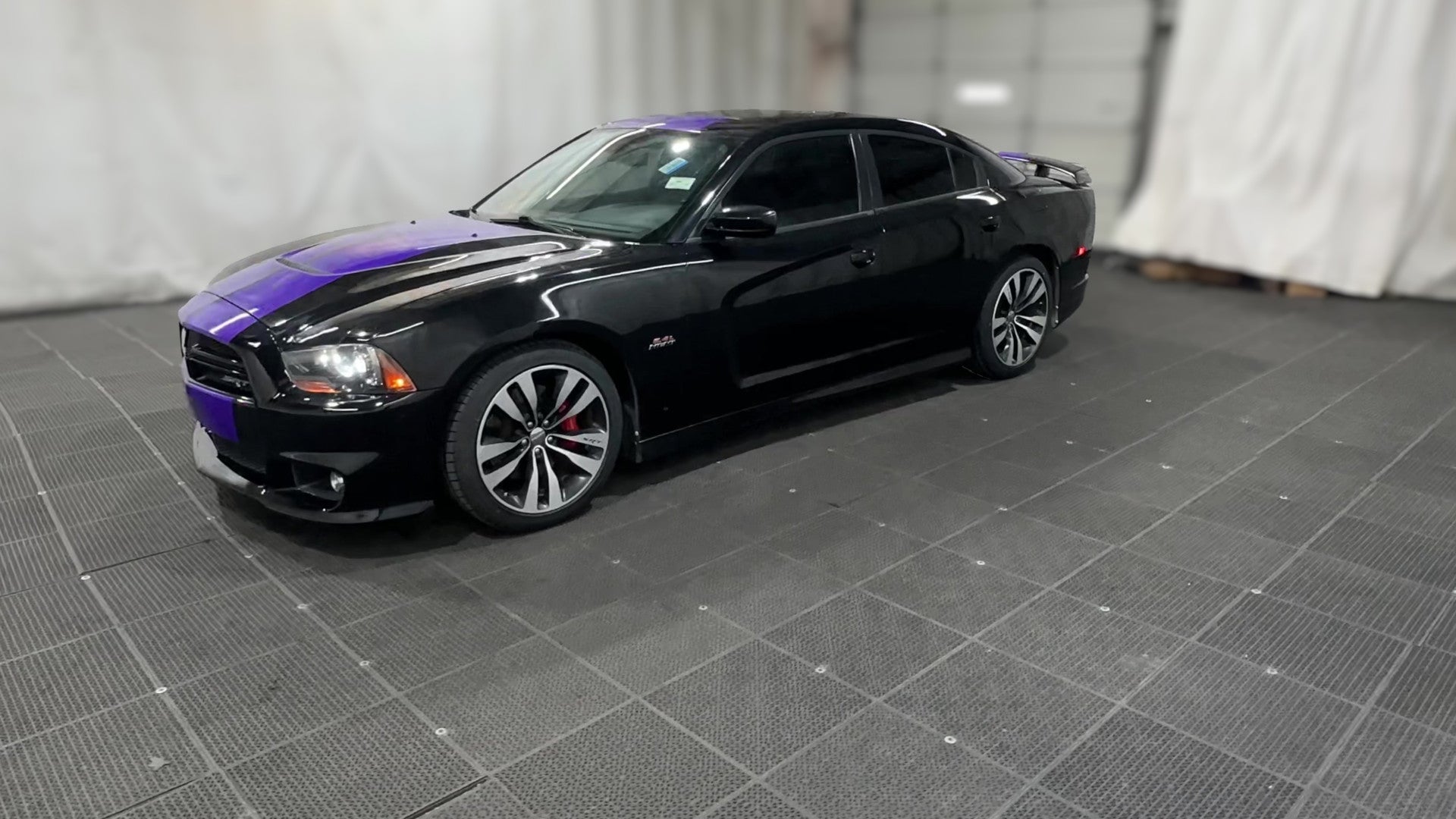 2013 Dodge Charger vehicle photo