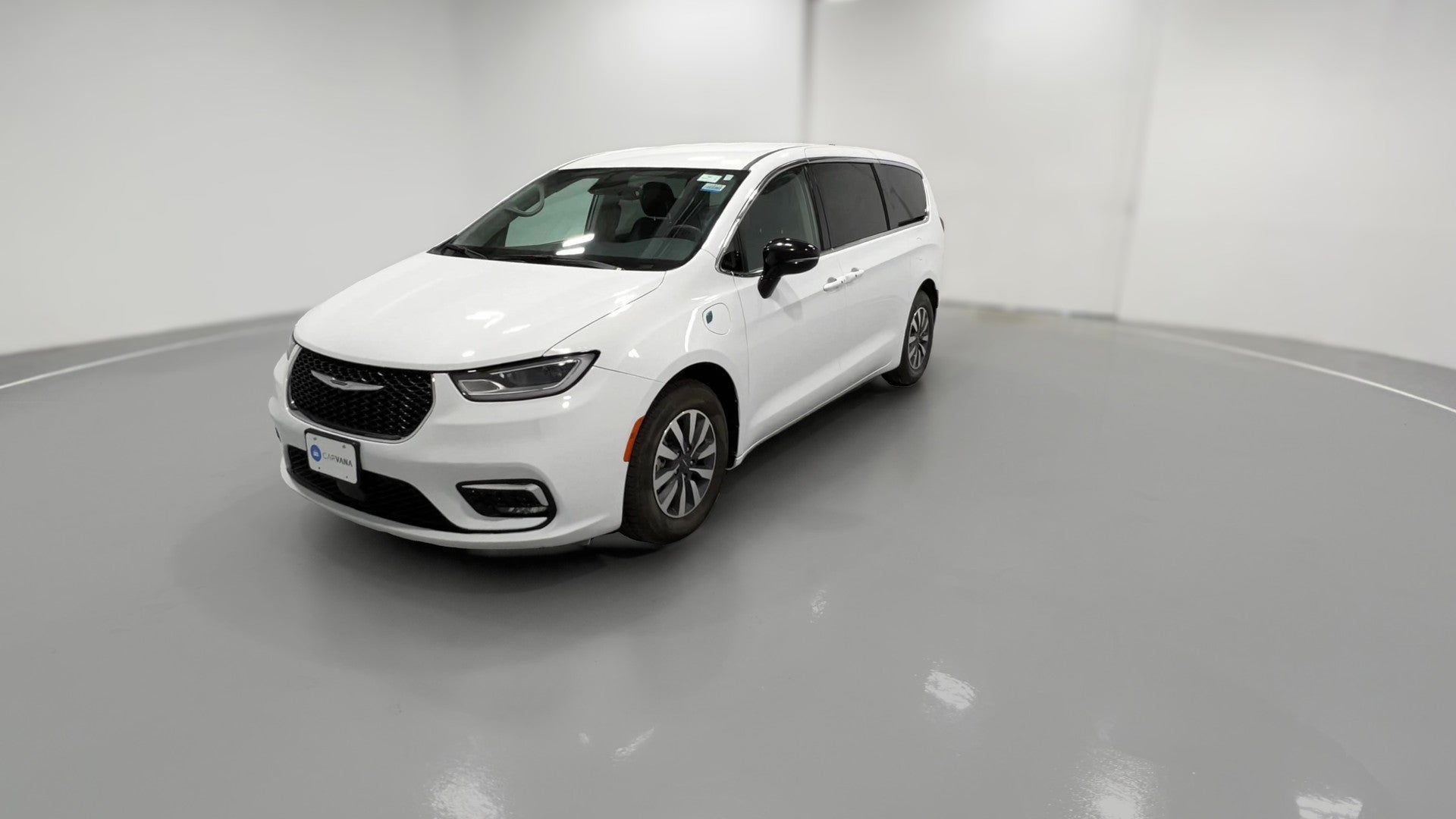 2024 Chrysler Pacifica Hybrid vehicle photo