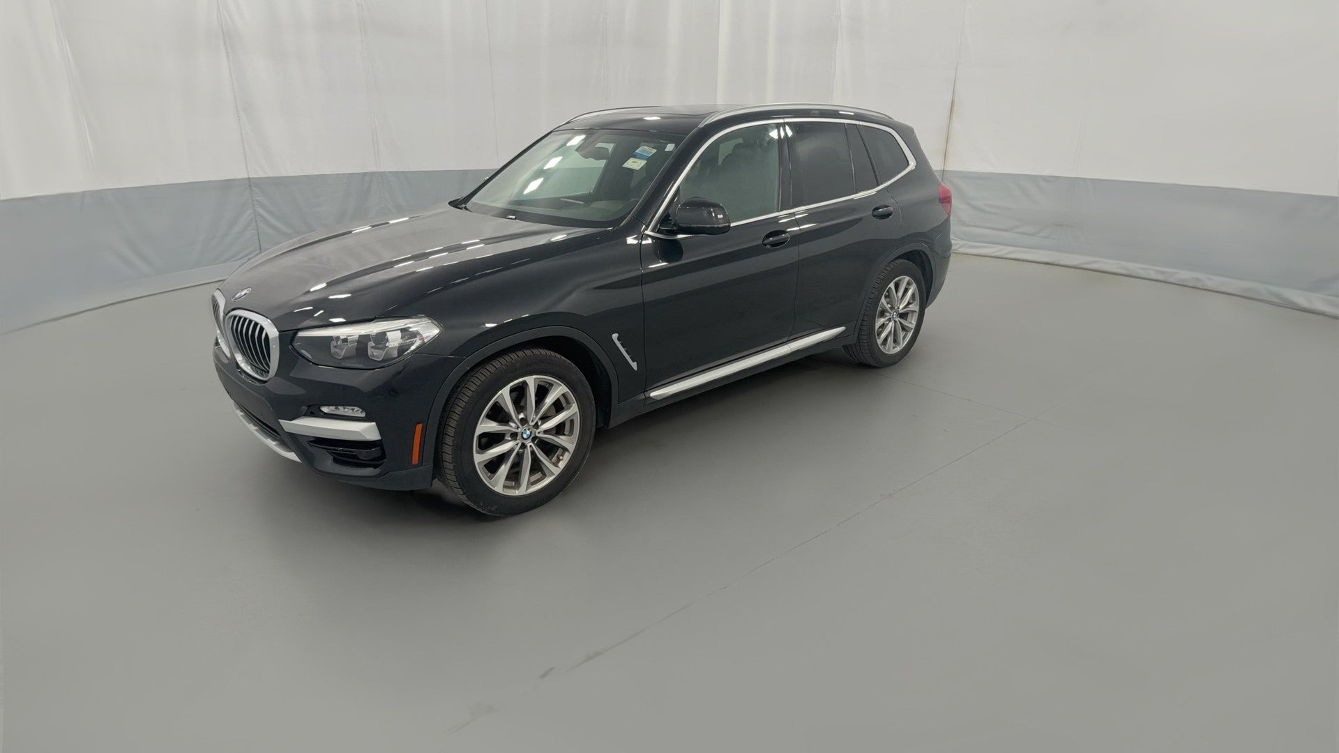 2018 BMW X3 vehicle photo