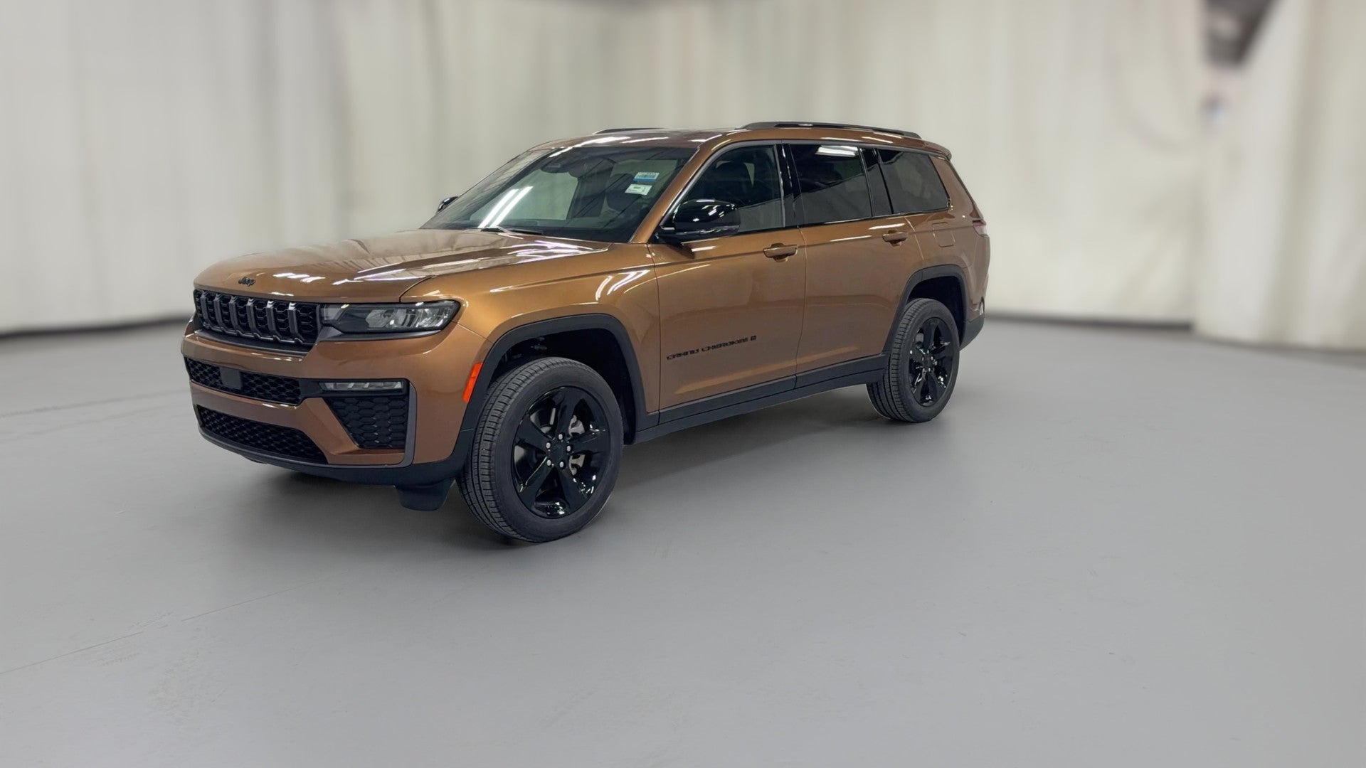 2026 Jeep Grand Cherokee L vehicle photo