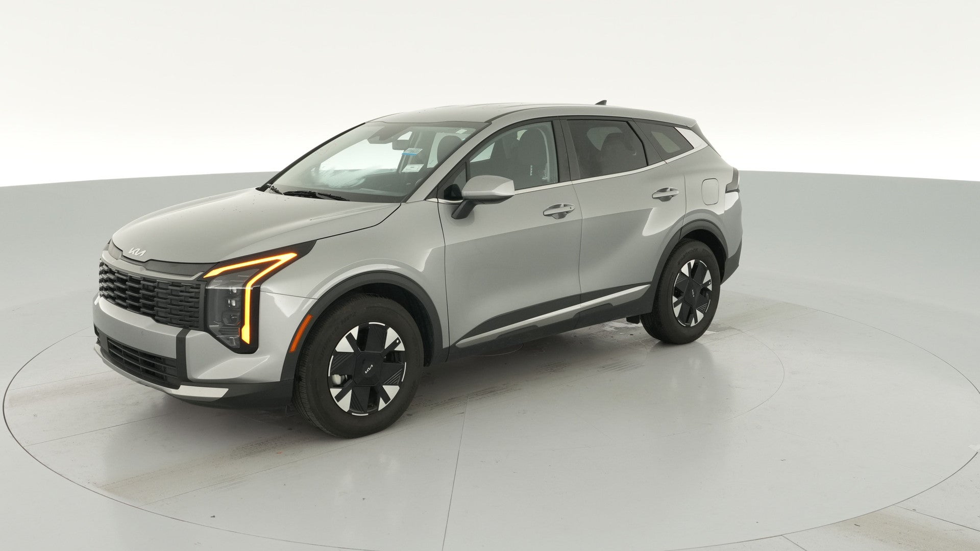 2026 Kia Sportage Hybrid vehicle photo