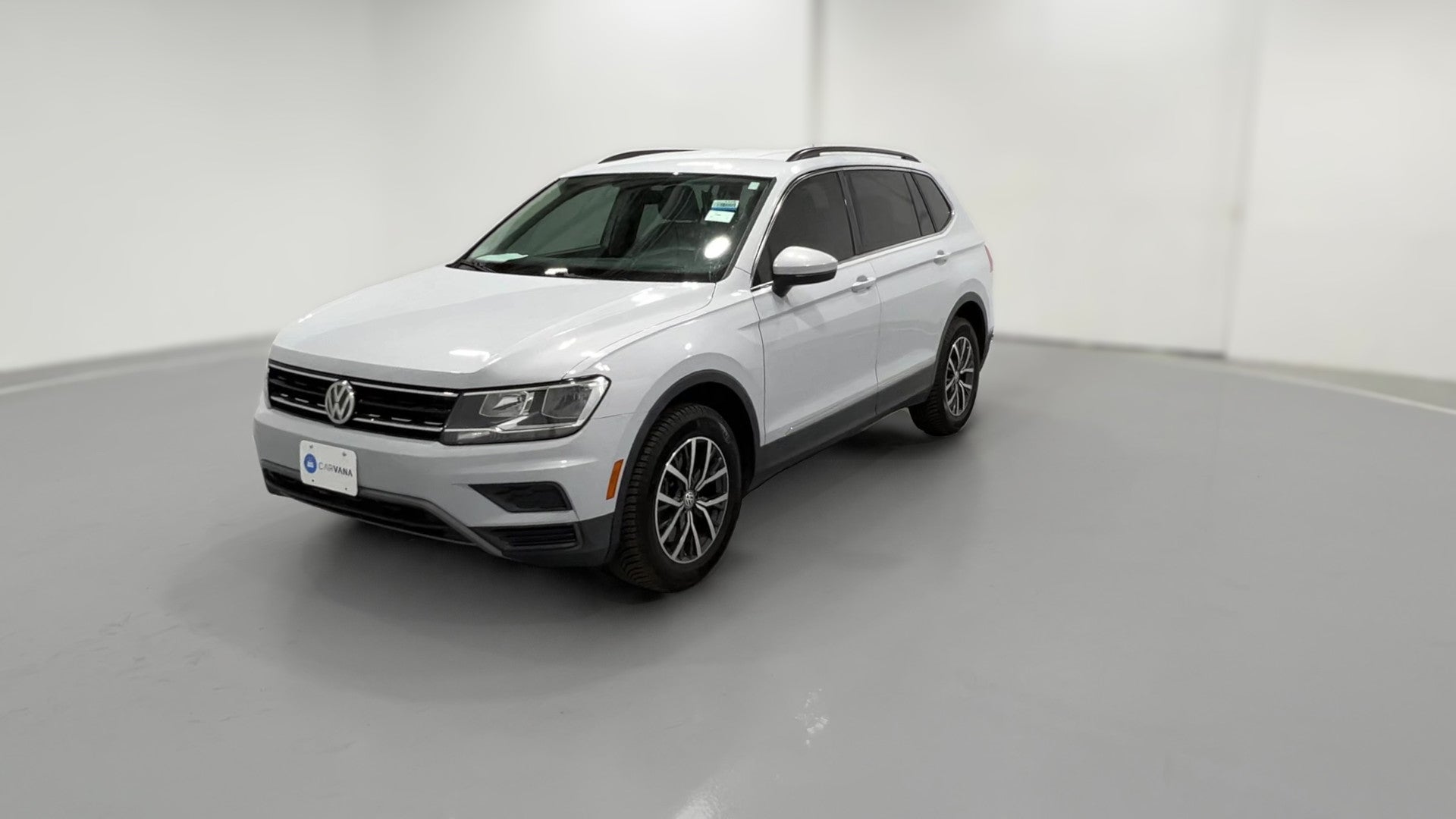 2018 Volkswagen Tiguan vehicle photo