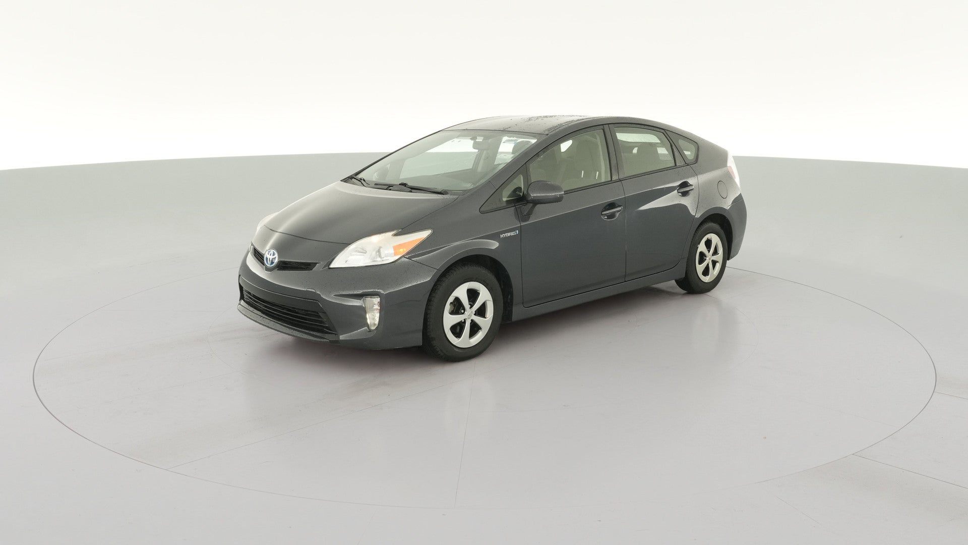2013 Toyota Prius vehicle photo