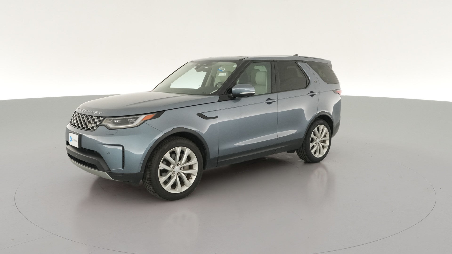 2023 Land Rover Discovery vehicle photo