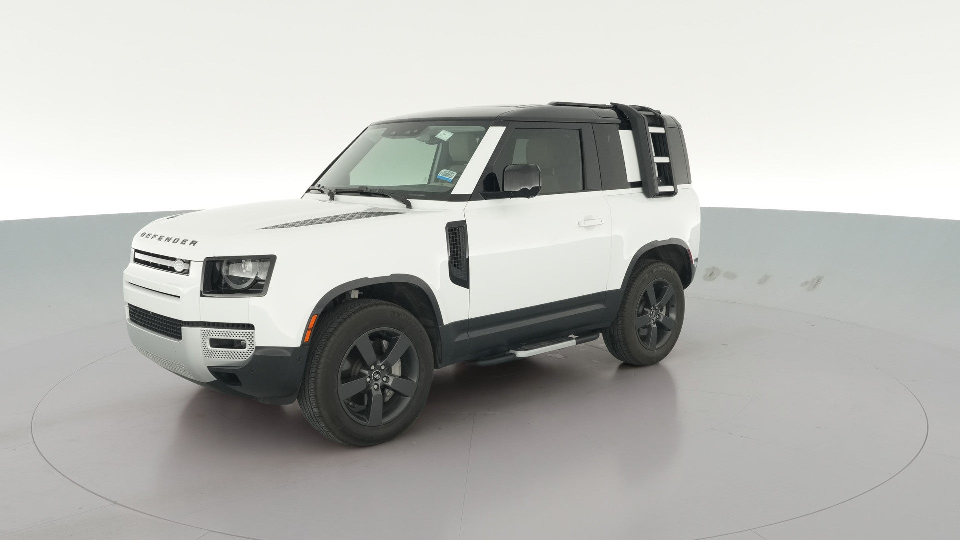 2023 Land Rover Defender 90 vehicle photo