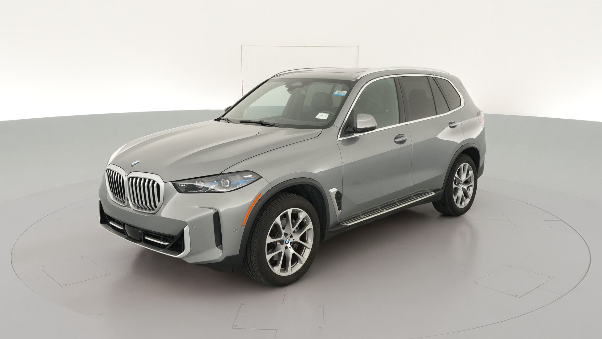 2026 BMW X5 vehicle photo
