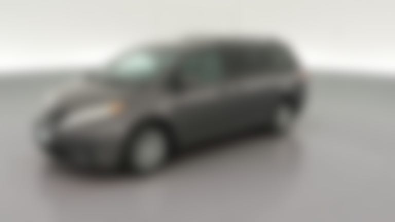 2016 Toyota Sienna vehicle photo