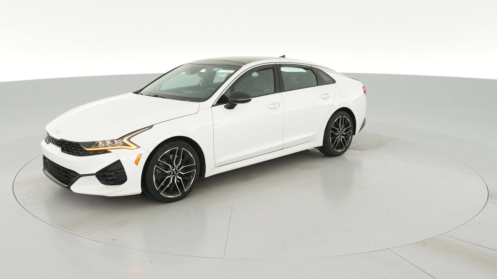 2024 Kia K5 vehicle photo