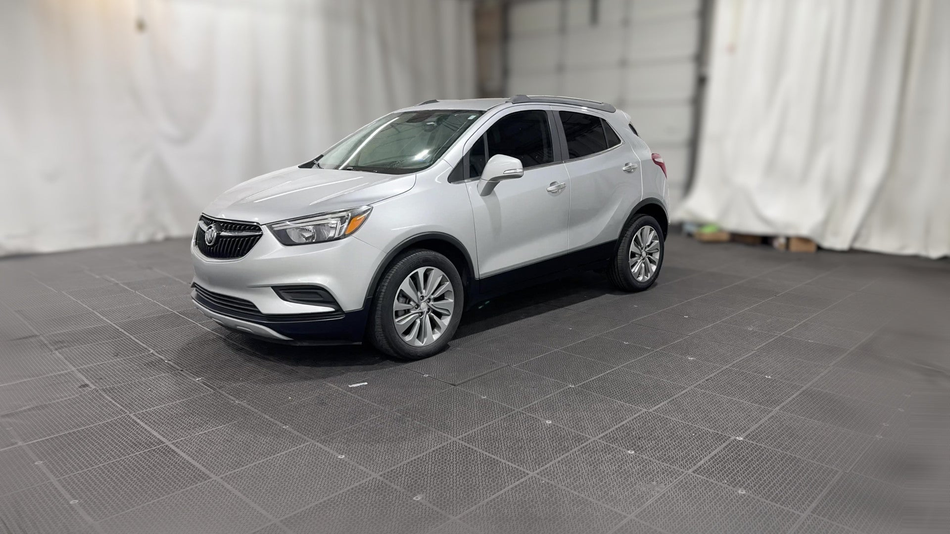 2018 Buick Encore vehicle photo