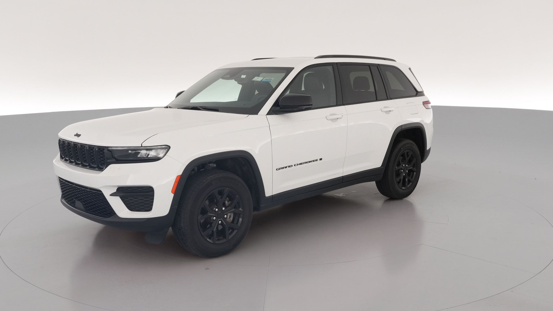2024 Jeep Grand Cherokee vehicle photo