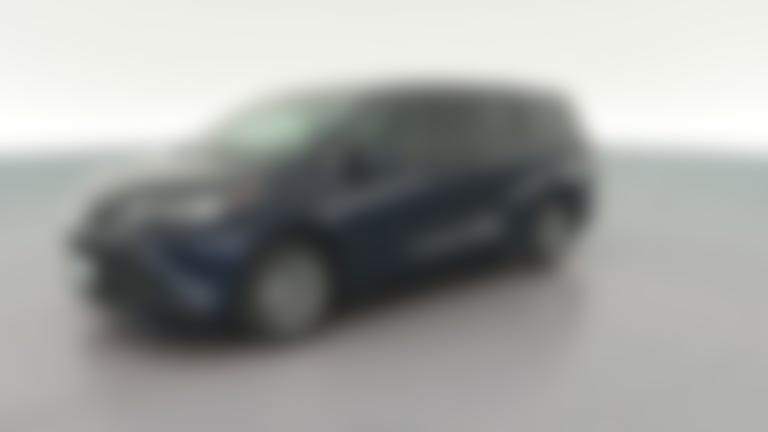 2025 Toyota Sienna vehicle photo
