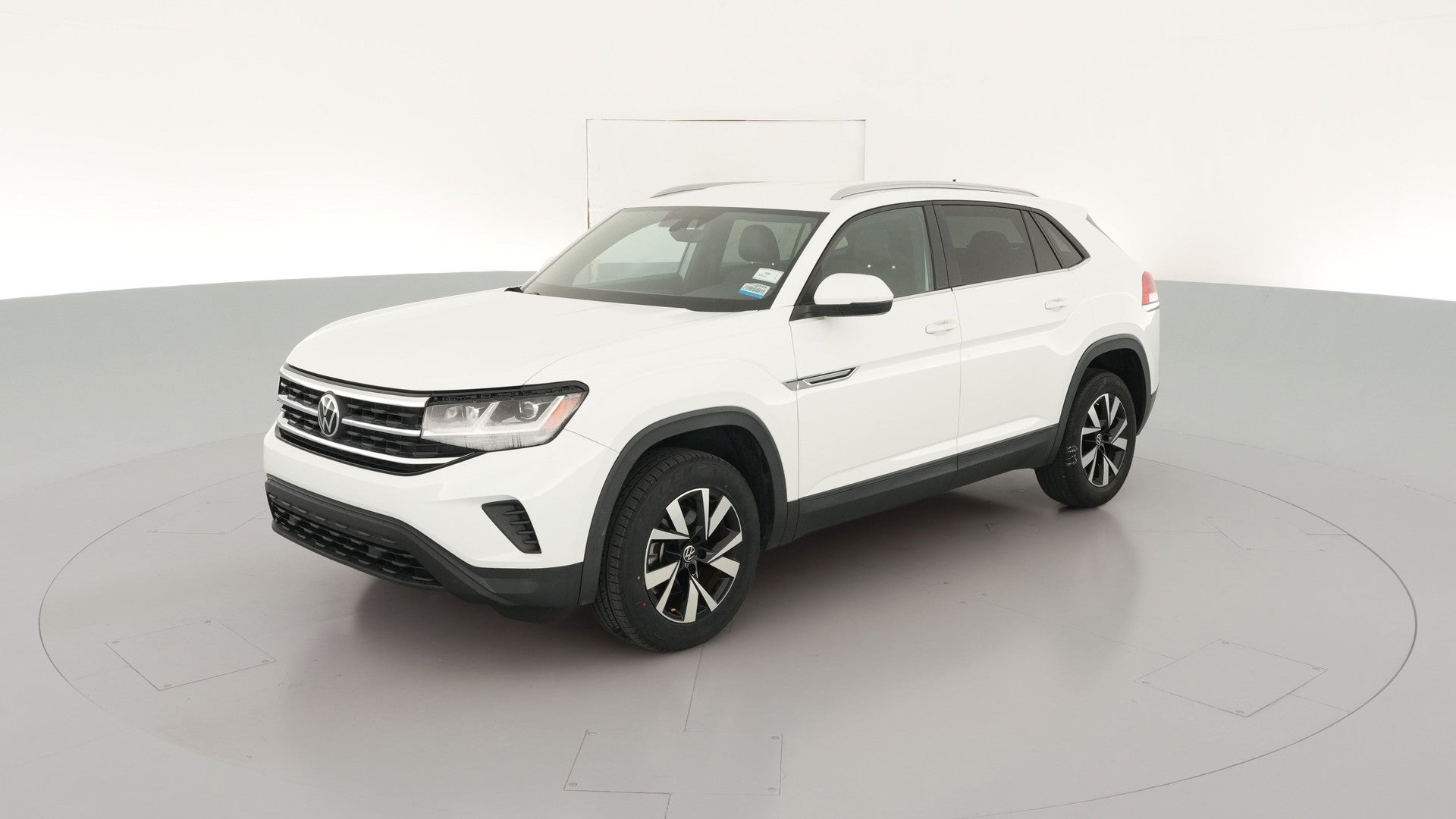 2022 Volkswagen Atlas Cross Sport vehicle photo