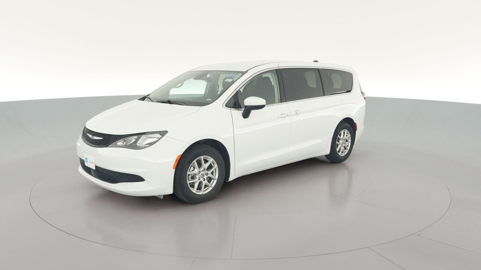2023 Chrysler Voyager vehicle photo