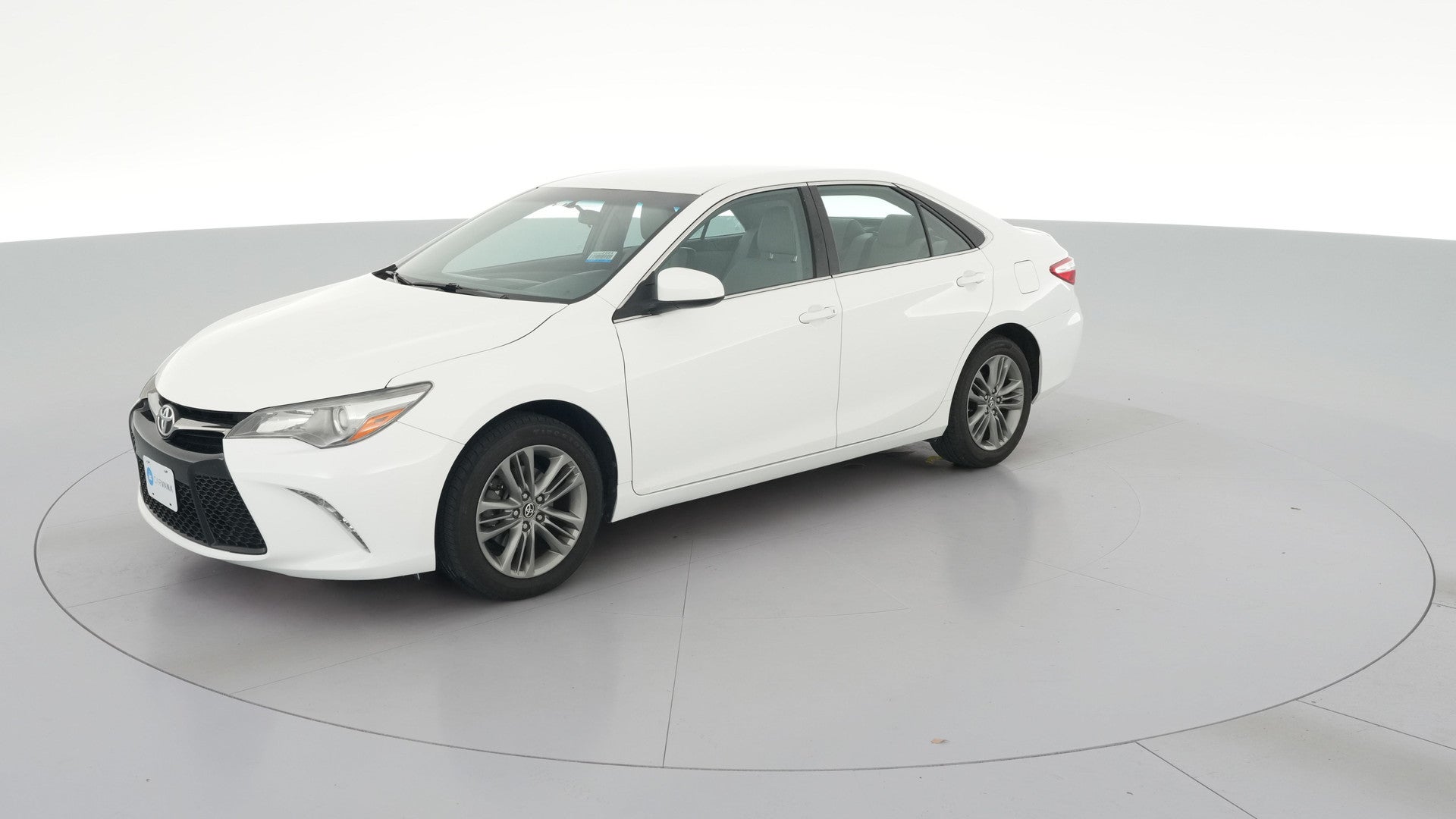 2016 Toyota Camry vehicle photo